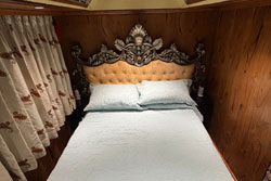 Palace on Wheels Super Deluxe Cabin - Close up View